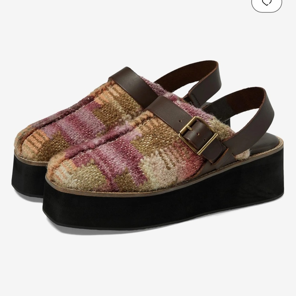 Like New Free People Astrid Platform Mule w/w/o Box
